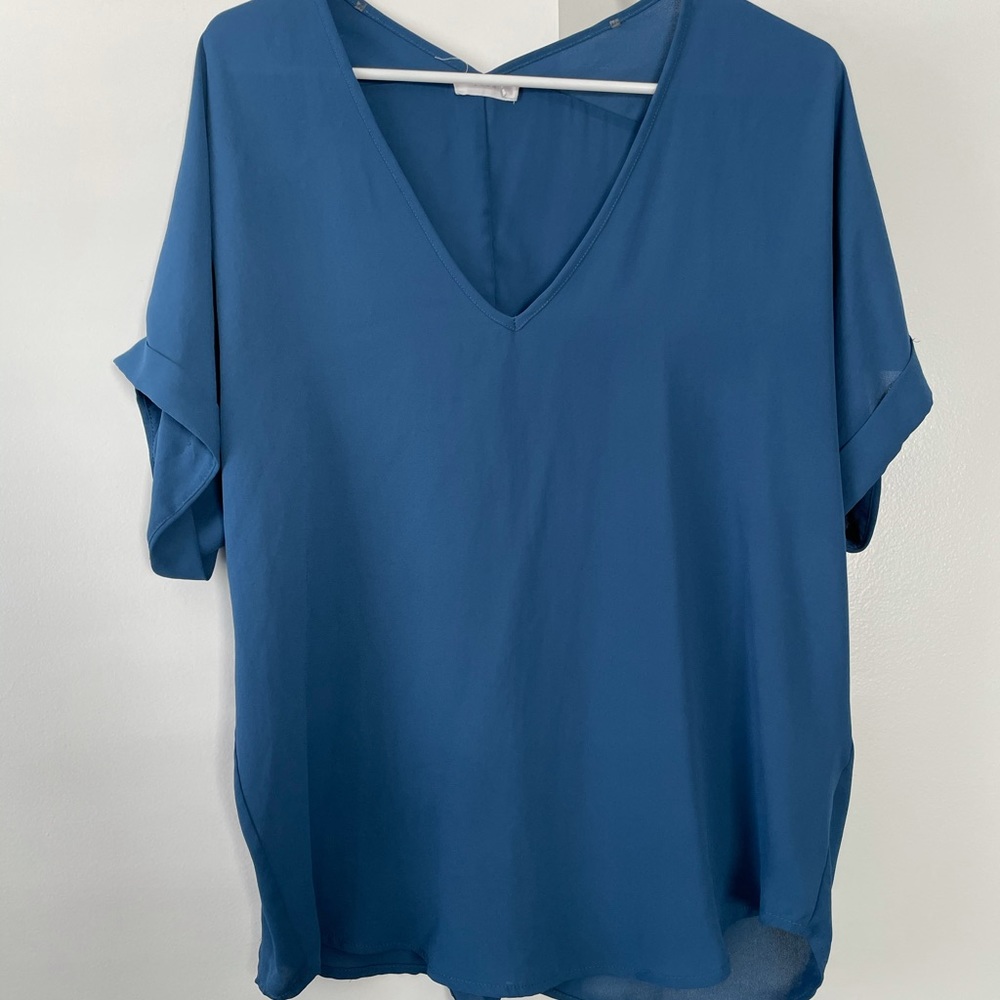 Flowy V-neck Blouse